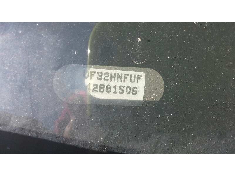 peugeot 206 berlina del año 2002