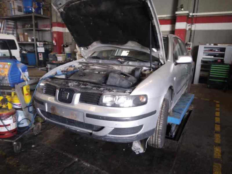 seat toledo (1m2) del año 2002