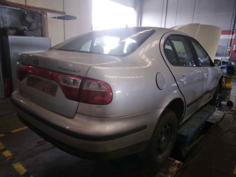 seat toledo (1m2) del año 2002
