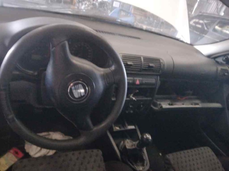 seat toledo (1m2) del año 2002