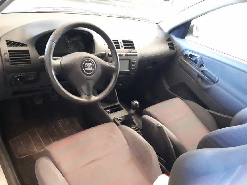 seat ibiza (6k1) del año 2001