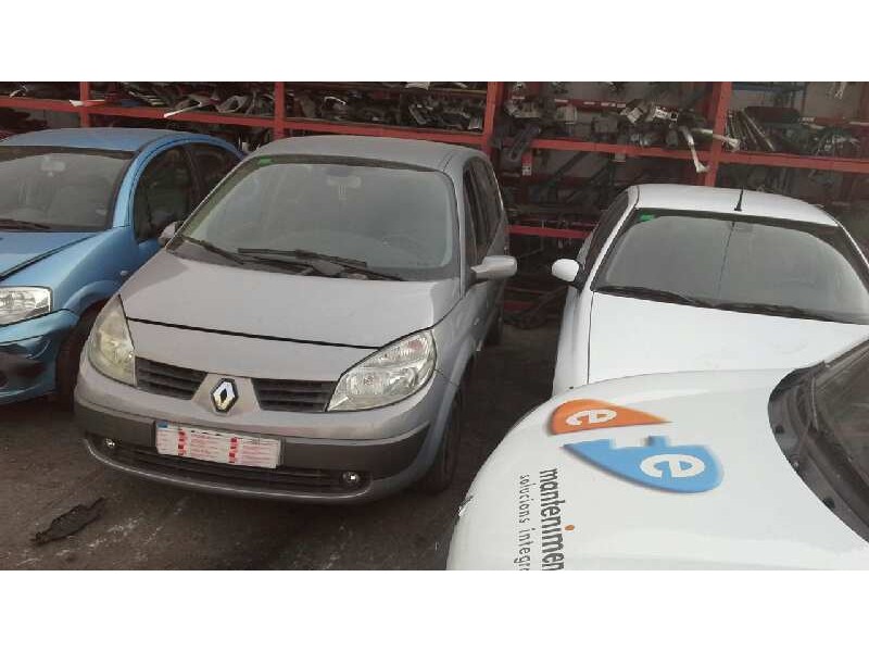 renault scenic ii del año 2005