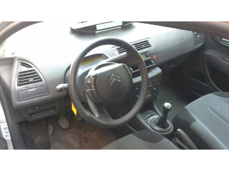 citroën c4 berlina del año 2005