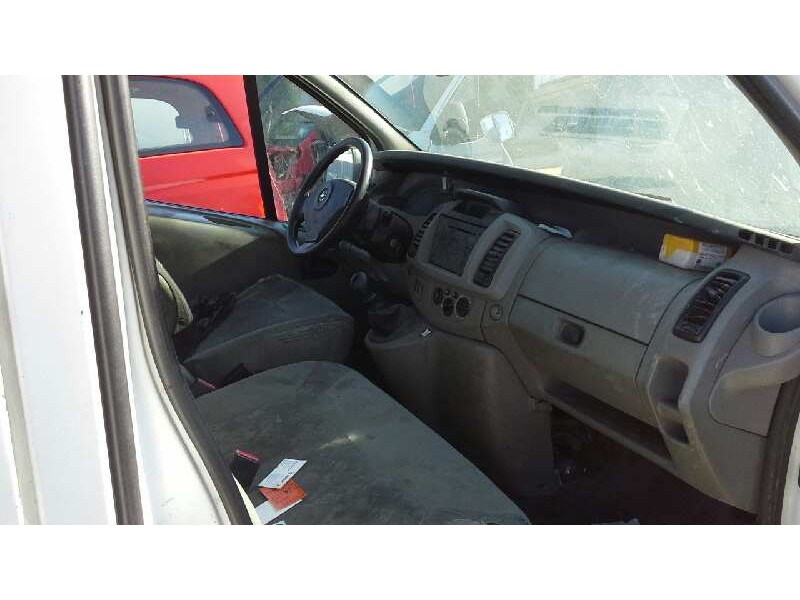 opel vivaro del año 2006