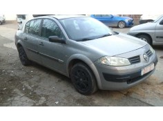 renault megane ii classic berlina del año 2004 2