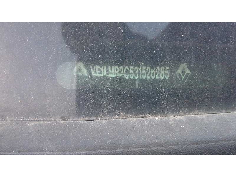 renault megane ii classic berlina del año 2004