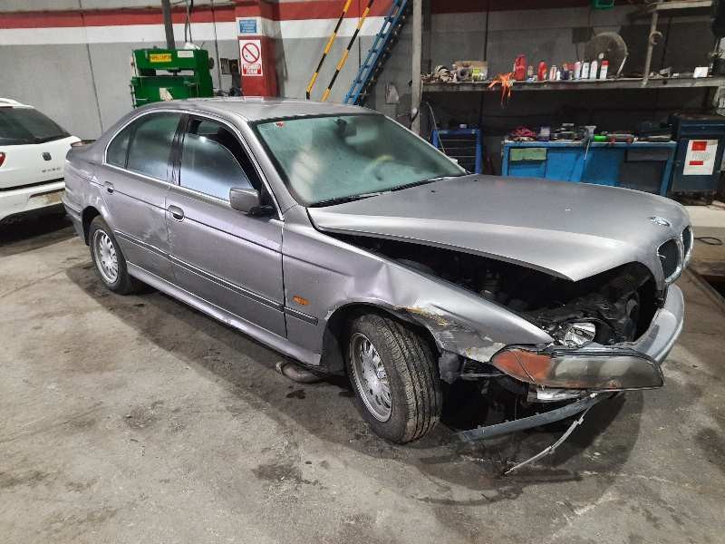 bmw serie 5 berlina (e39) del año 1997