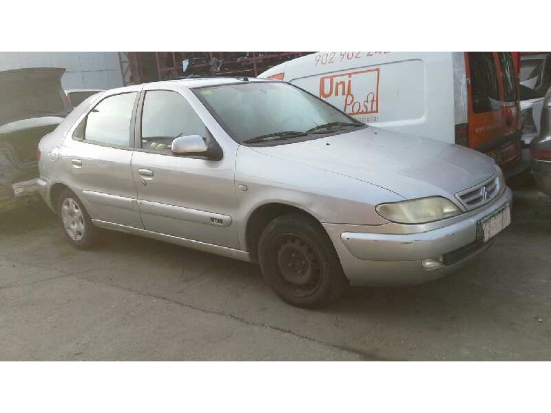 citroën xsara berlina del año 2000