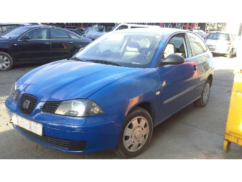 seat ibiza (6l1) del año 2002