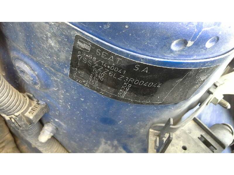 seat ibiza (6l1) del año 2002