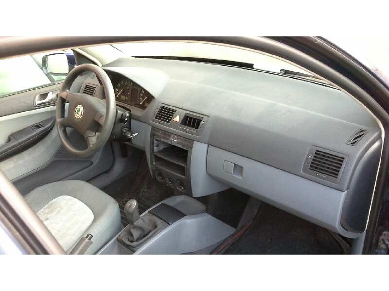 skoda fabia (6y2/6y3) del año 2000