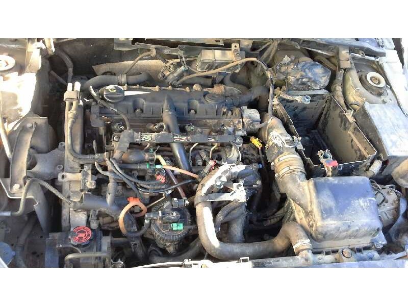 citroën xsara berlina del año 2004