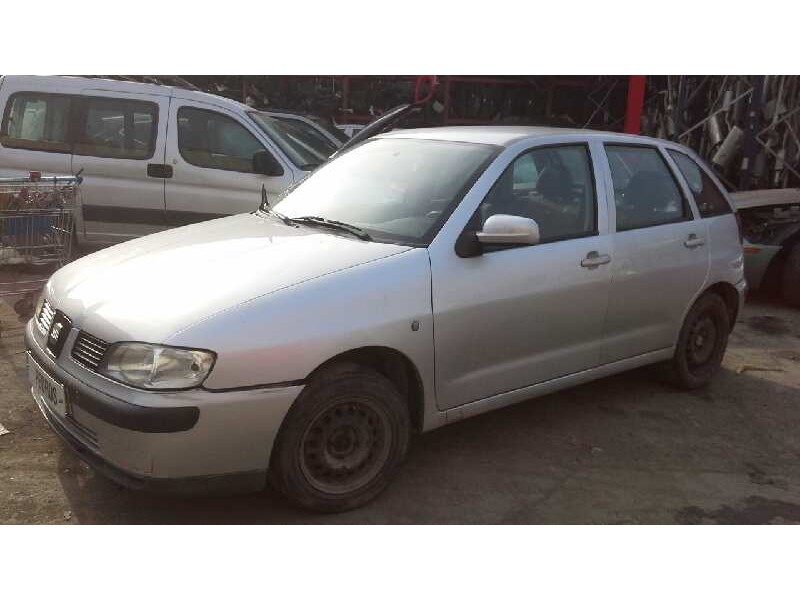 seat ibiza (6k1) del año 2000