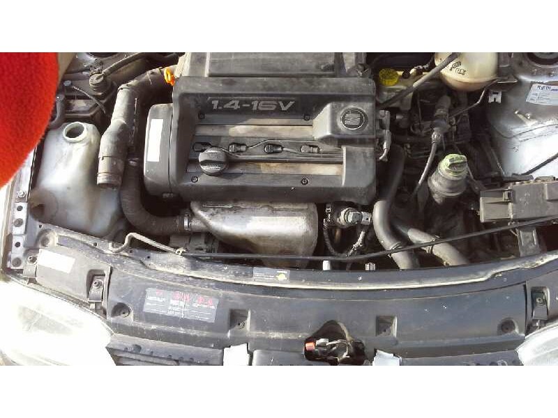 seat ibiza (6k1) del año 2000