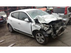 renault megane iii berlina 5 p del año 2009 2