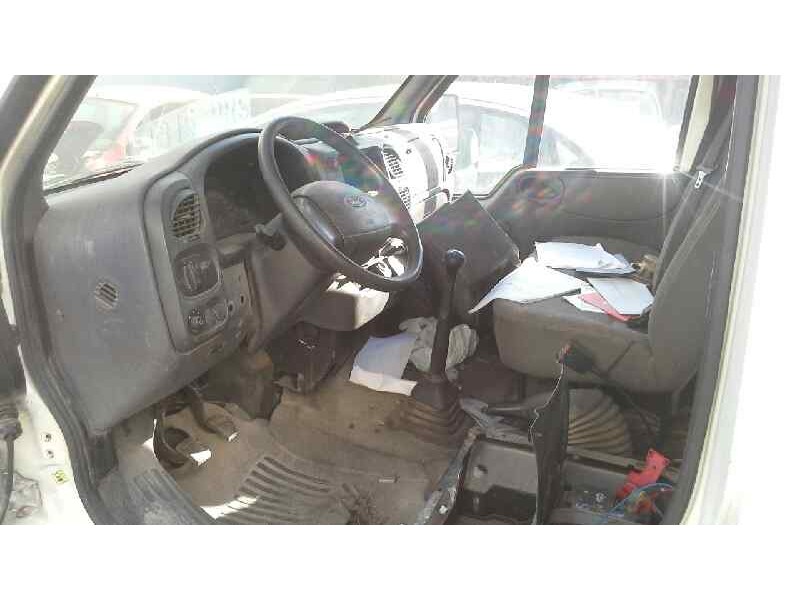 ford transit mod.2000 caja abierta del año 2001