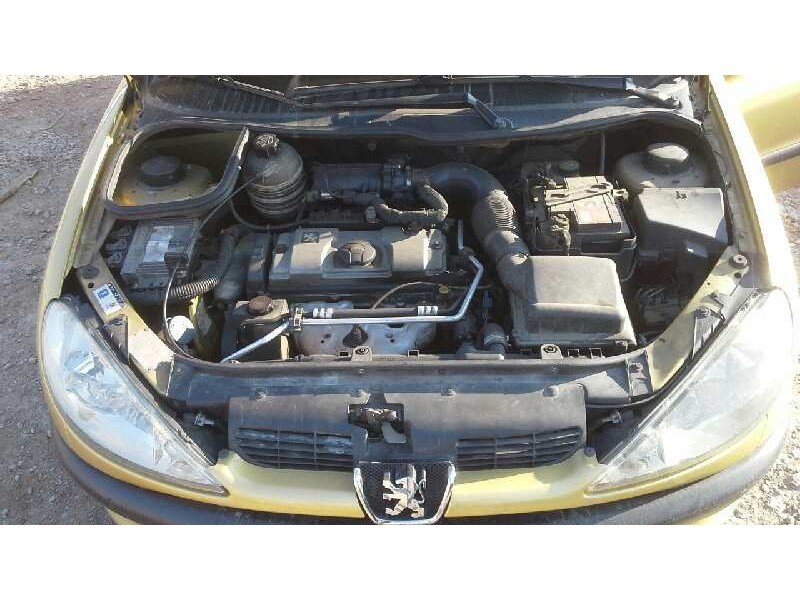 peugeot 206 berlina del año 2005