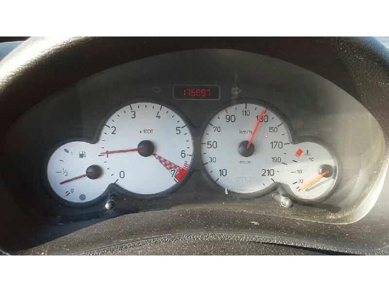 peugeot 206 berlina del año 2005