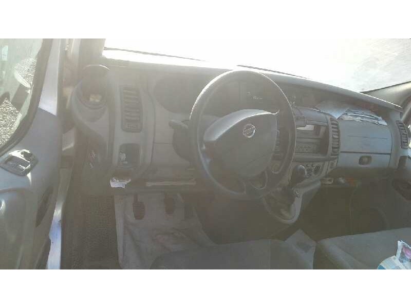 nissan primastar (x83) del año 2006