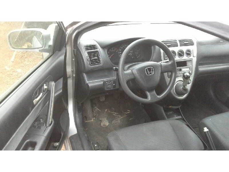 honda civic berlina 3 (ep1/2) del año 2002