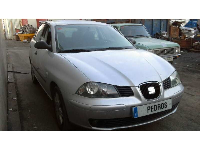seat ibiza (6l1) del año 2004