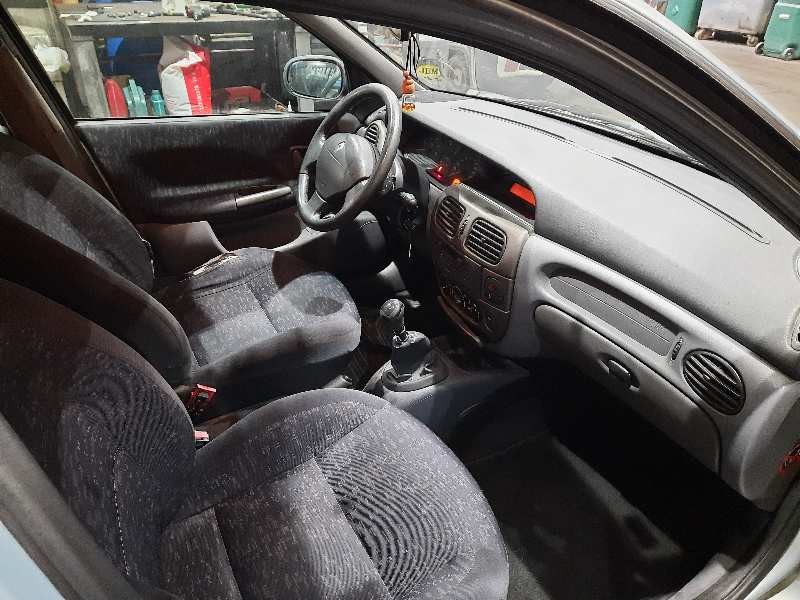 renault megane i fase 2 berlina (ba0) del año 2001