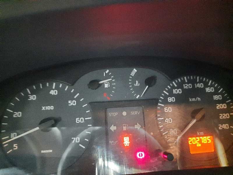 renault megane i fase 2 berlina (ba0) del año 2001