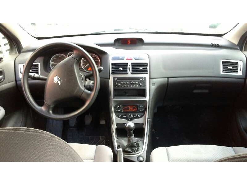 peugeot 307 (s1) del año 2004