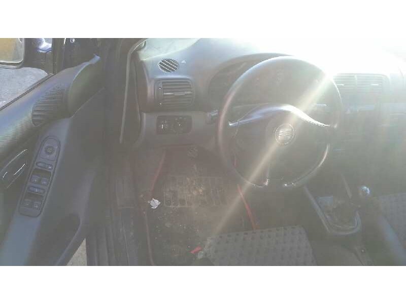 seat leon (1m1) del año 2000