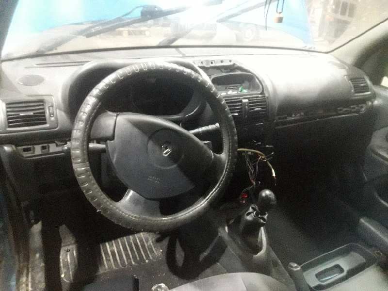 renault clio ii fase ii (b/cb0) del año 2001