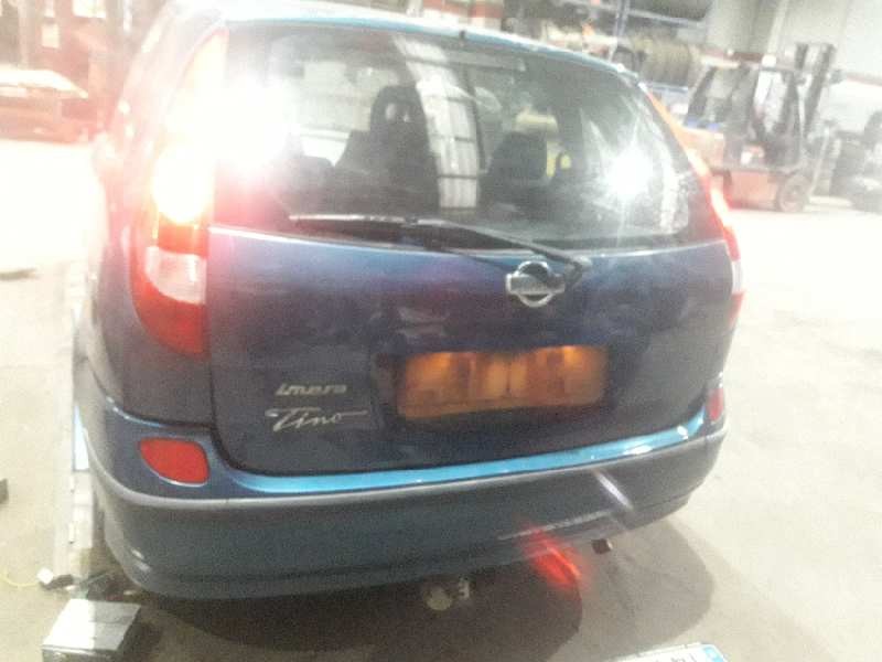 nissan almera tino (v10m) del año 2001