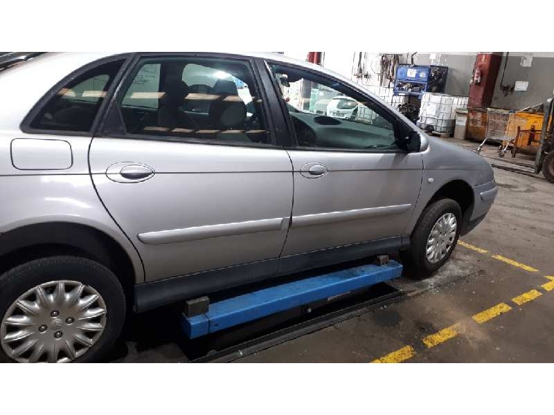 citroën c5 berlina del año 2001