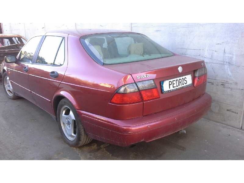 saab 9-5 sedán del año 1998