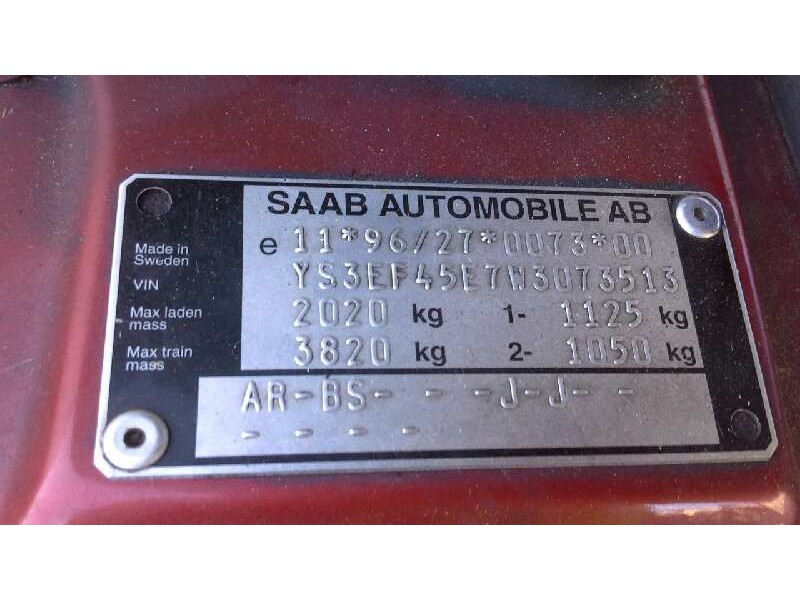 saab 9-5 sedán del año 1998