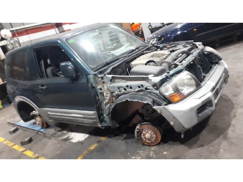 mitsubishi montero (v60/v70) del año 2000