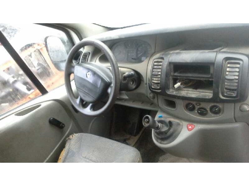 renault trafic caja cerrada (ab 4.01) del año 2003
