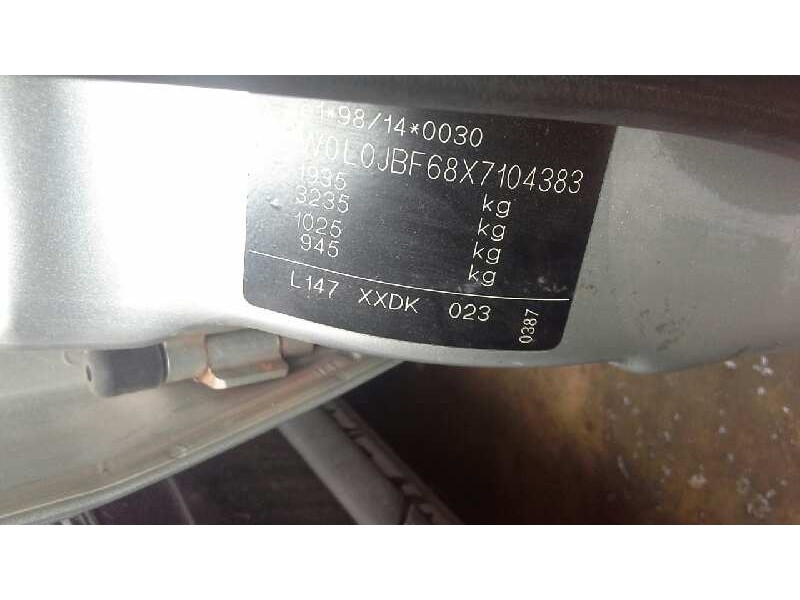 opel vectra b berlina del año 1999