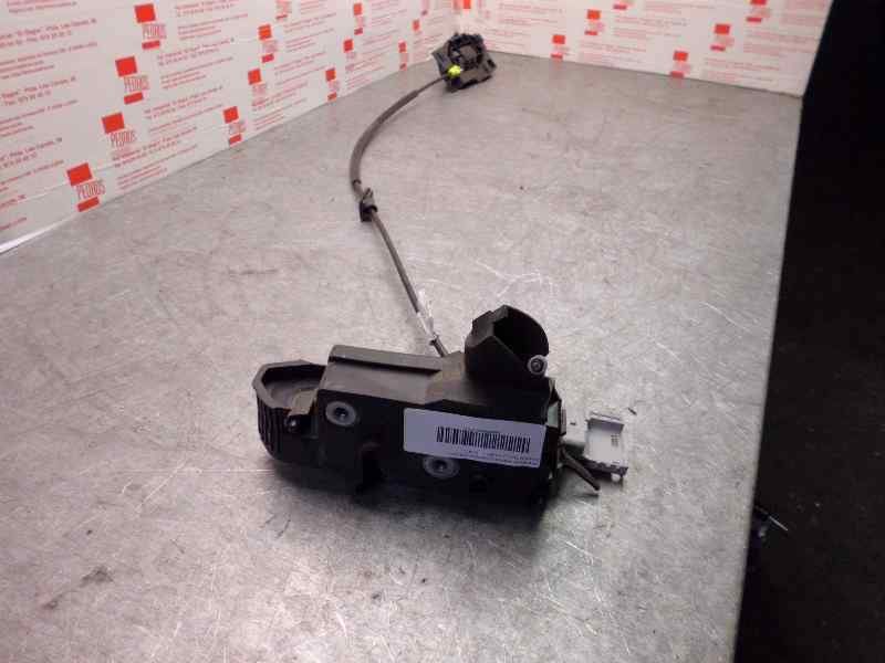 Recambio de cerradura puerta delantera derecha para citroën c4 berlina 1.6 16v hdi referencia OEM IAM   118198