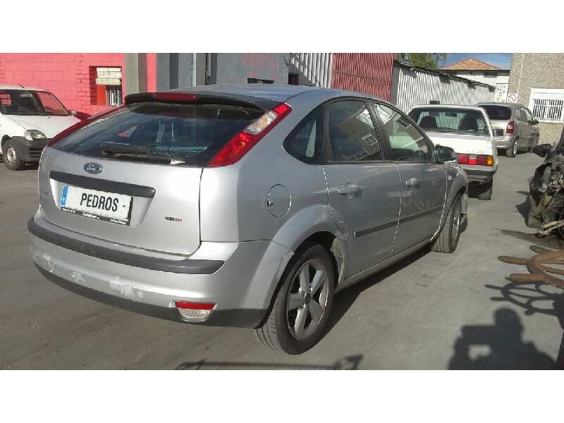 ford focus berlina (cap) del año 2006