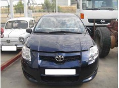 toyota auris del año 2009