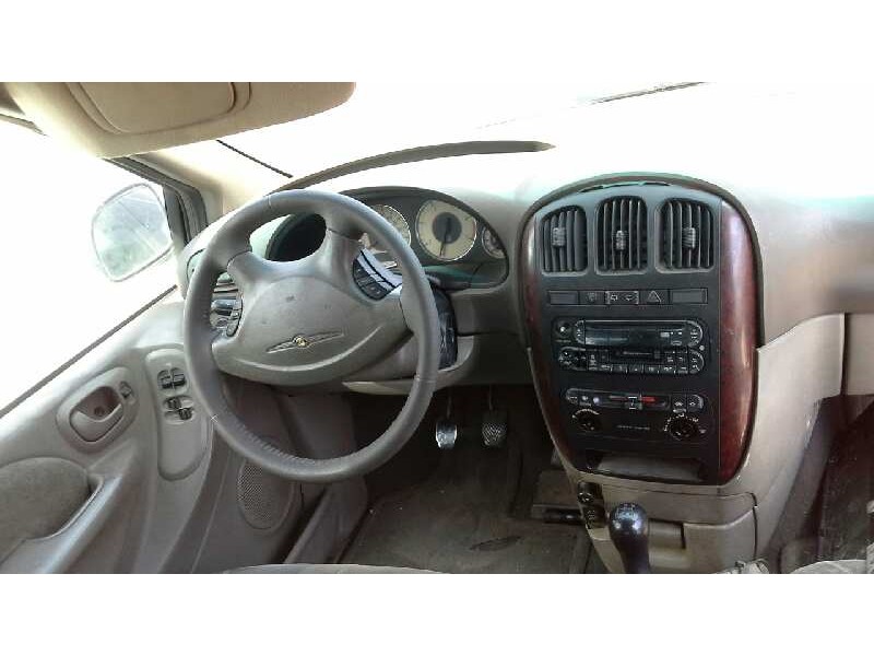chrysler voyager (rg) del año 2002