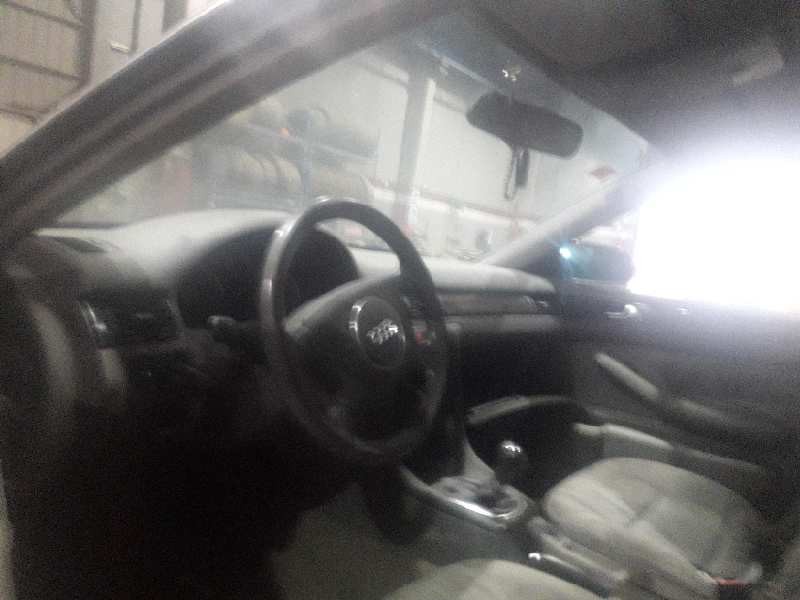 audi a6 berlina (4b2) del año 2003