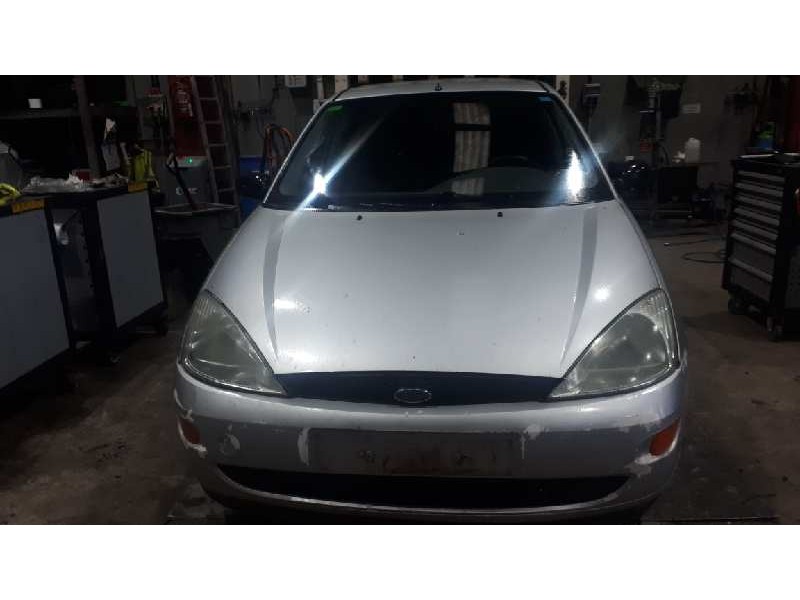 ford focus berlina (cak) del año 1999
