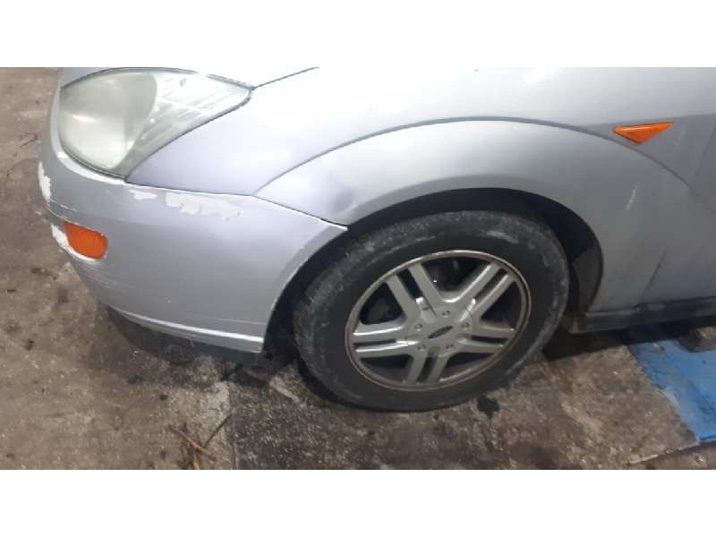 ford focus berlina (cak) del año 1999