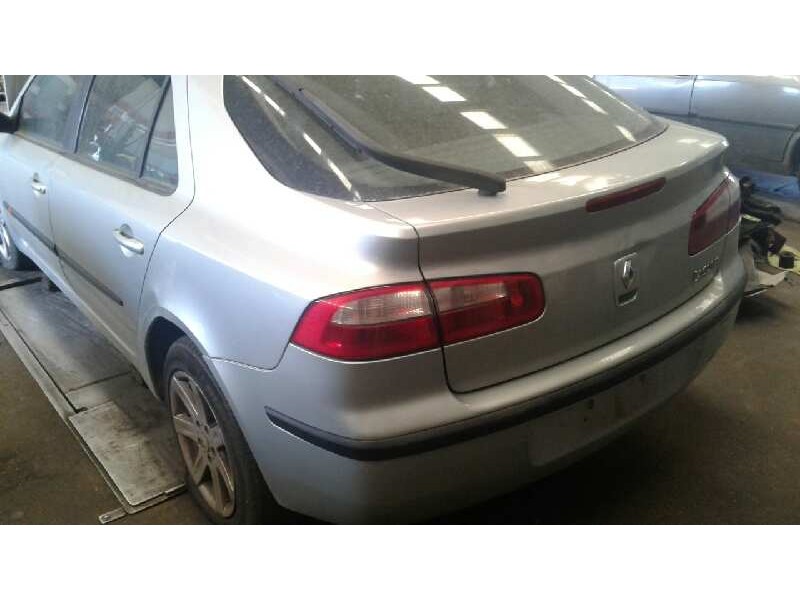 renault laguna ii (bg0) del año 2003
