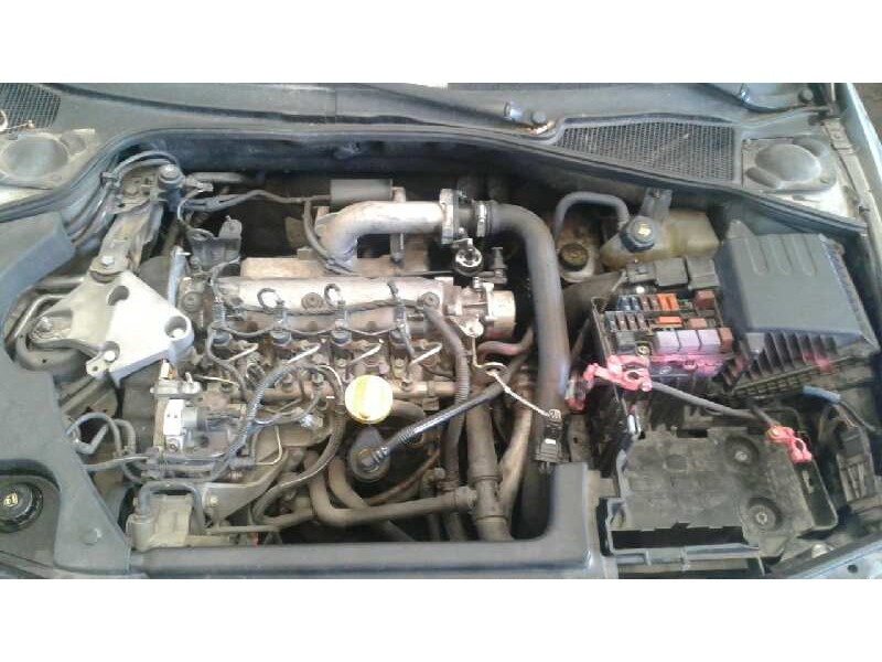 renault laguna ii (bg0) del año 2003