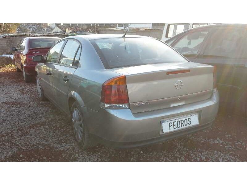 opel vectra c berlina del año 2003