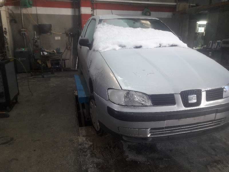 seat ibiza (6k1) del año 2001