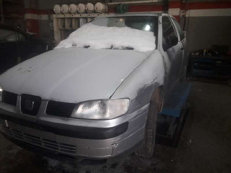 seat ibiza (6k1) del año 2001