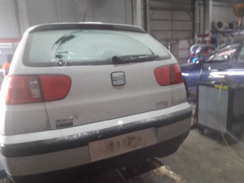 seat ibiza (6k1) del año 2001